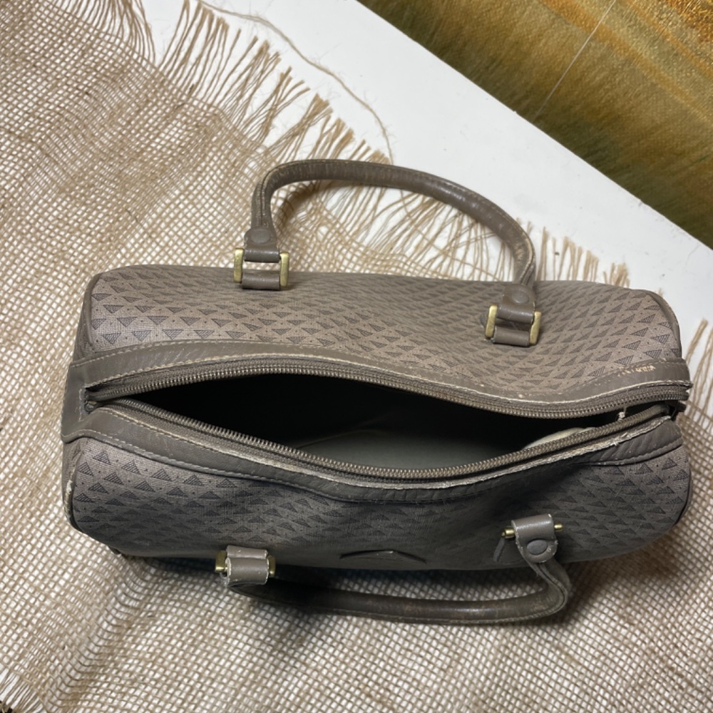 Vintage Liz Claiborne Dr. Bag - Picture 2 of 4